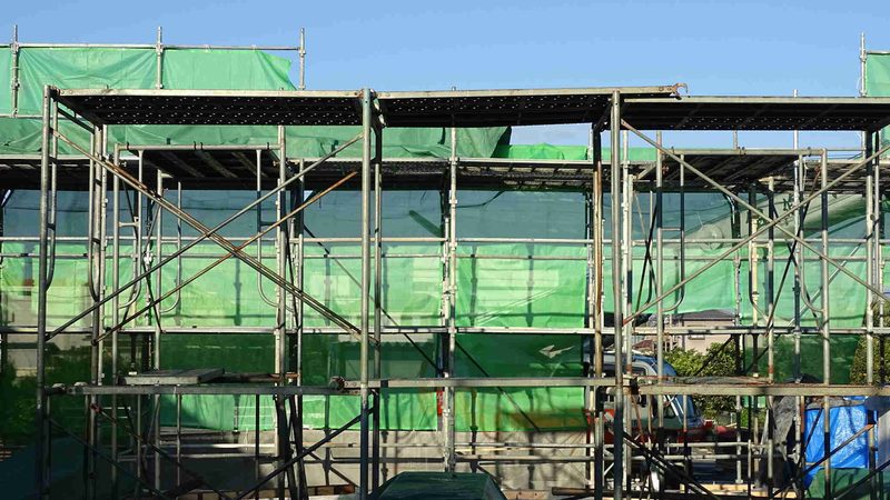 高层建筑幕墙成本解析：影响价格的关键因素